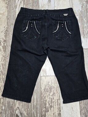 Tush Push Jeans Faded Black Women's Capri Pants Size 16 Y2K